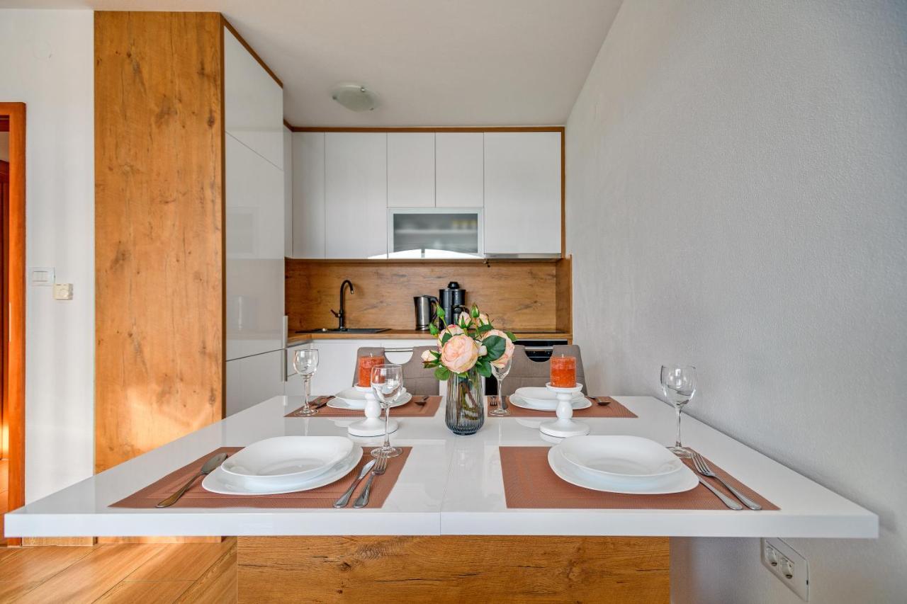 Comfort Apartments In Peaceful Area Zadar - With Garden Exterior foto
